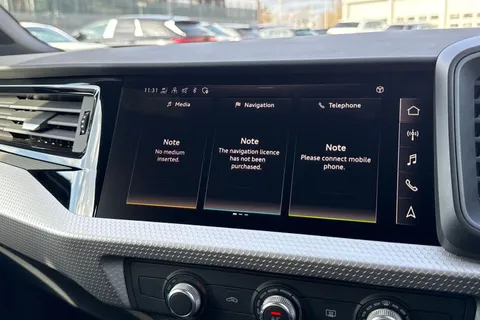 Audi A1 1.0 TFSI 30 S line Sportback Euro 6 (s/s) 5dr Thumbnail #30