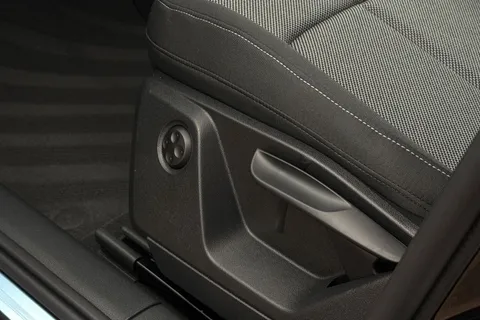 31 of 62 for Audi Q2 1.0 TFSI 30 Sport Euro 6 (s/s) 5dr