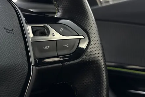 36 of 50 for PEUGEOT 2008 1.5 BlueHDi GT Euro 6 (s/s) 5dr