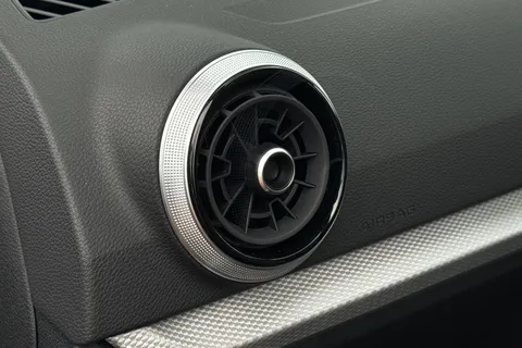 33 of 62 for Audi Q2 1.0 TFSI 30 Sport Euro 6 (s/s) 5dr