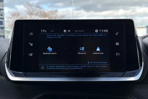 YF72FSZ PEUGEOT 2008 1.2 PureTech Active Premium + Euro 6 (s/s) 5dr Thumbnail #37