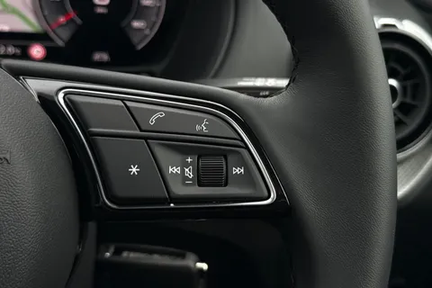 36 of 62 for Audi Q2 1.0 TFSI 30 Sport Euro 6 (s/s) 5dr