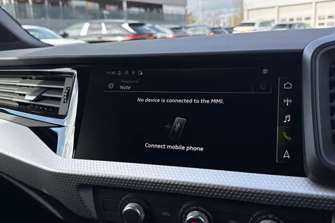 Audi A1 1.0 TFSI 30 S line Sportback Euro 6 (s/s) 5dr Thumbnail #36