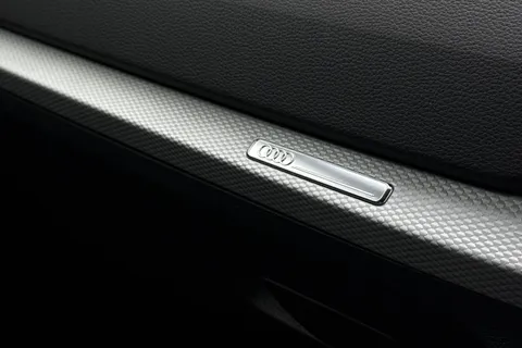 41 of 62 for Audi Q2 1.0 TFSI 30 Sport Euro 6 (s/s) 5dr