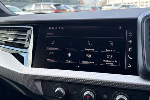 Audi A1 1.0 TFSI 30 S line Sportback Euro 6 (s/s) 5dr Thumbnail #43