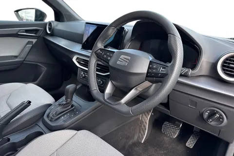 13 of 43 for SEAT Arona 1.0 TSI FR First Edition DSG Euro 6 (s/s) 5dr