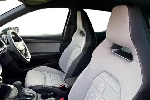 15 of 43 for SEAT Arona 1.0 TSI FR First Edition DSG Euro 6 (s/s) 5dr