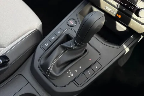 22 of 43 for SEAT Arona 1.0 TSI FR First Edition DSG Euro 6 (s/s) 5dr