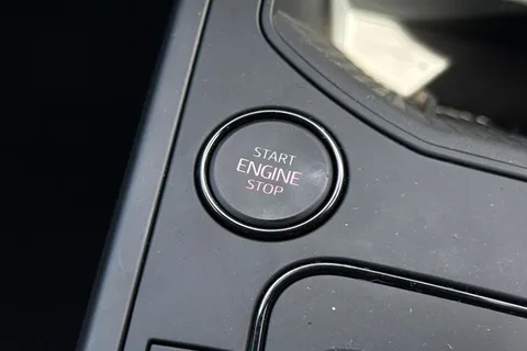 37 of 43 for SEAT Arona 1.0 TSI FR First Edition DSG Euro 6 (s/s) 5dr