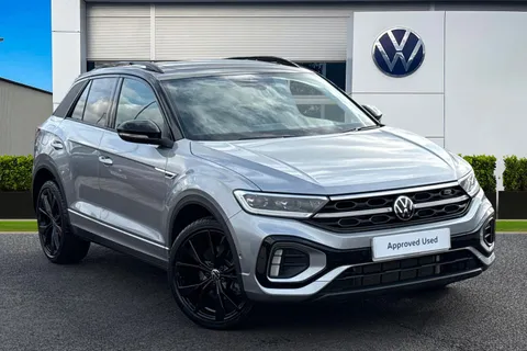 KY75RVZ Volkswagen T-Roc 1.5 TSI Black Edition Plus 5dr DSG Thumbnail #2