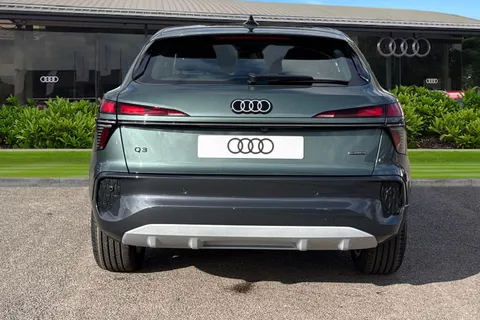  Audi Q3 2.0 TFSI Sport Sportback S Tronic quattro Euro 6 (s/s) 5dr Thumbnail #5