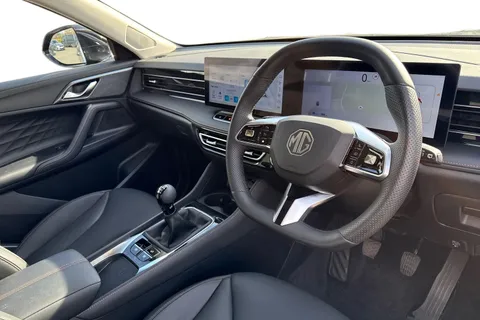 CU75ZSD MG Mg Hs 1.5 T-GDI Trophy Euro 6 (s/s) 5dr Thumbnail #15