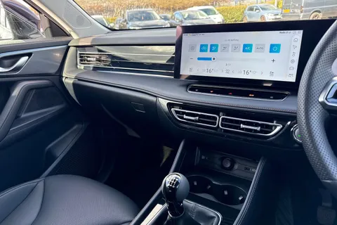 CU75ZSD MG Mg Hs 1.5 T-GDI Trophy Euro 6 (s/s) 5dr Thumbnail #44