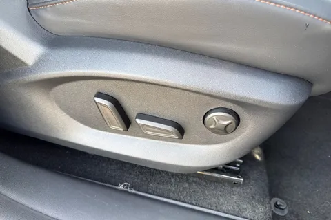 CU75ZSD MG Mg Hs 1.5 T-GDI Trophy Euro 6 (s/s) 5dr Thumbnail #62