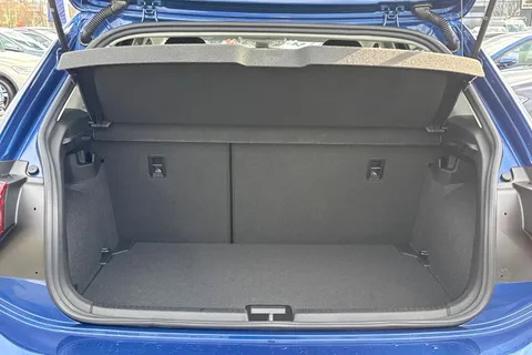 GL75LDD Volkswagen Polo 1.0 TSI Match 5dr DSG **HEATED FRONT SEATS + PARKING SENSORS** Thumbnail #8