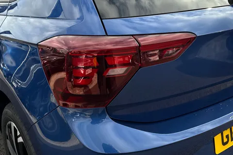 GL75LDD Volkswagen Polo 1.0 TSI Match 5dr DSG **HEATED FRONT SEATS + PARKING SENSORS** Thumbnail #9