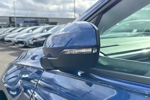 GL75LDD Volkswagen Polo 1.0 TSI Match 5dr DSG **HEATED FRONT SEATS + PARKING SENSORS** Thumbnail #27