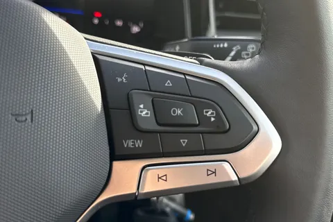 GL75LDD Volkswagen Polo 1.0 TSI Match 5dr DSG **HEATED FRONT SEATS + PARKING SENSORS** Thumbnail #31