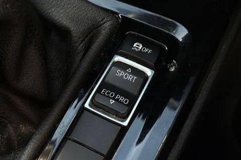 MF18JWX BMW X1 1.5 18i xLine sDrive Euro 6 (s/s) 5dr Thumbnail #49