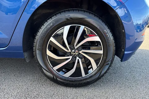 LM22JRU Volkswagen Polo 1.0 TSI Life Euro 6 (s/s) 5dr Thumbnail #13