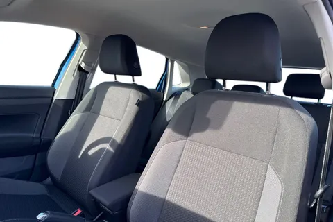 LM22JRU Volkswagen Polo 1.0 TSI Life Euro 6 (s/s) 5dr Thumbnail #17