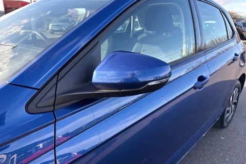 LM22JRU Volkswagen Polo 1.0 TSI Life Euro 6 (s/s) 5dr Thumbnail #30