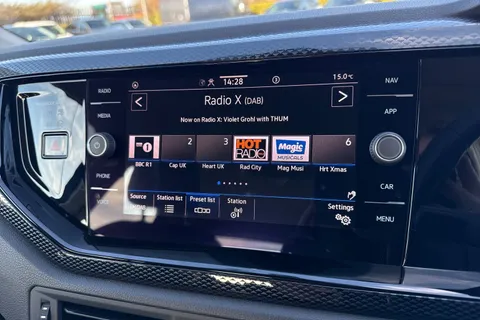 LM22JRU Volkswagen Polo 1.0 TSI Life Euro 6 (s/s) 5dr Thumbnail #39