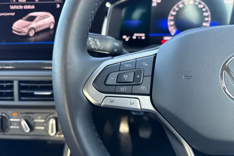 LM22JRU Volkswagen Polo 1.0 TSI Life Euro 6 (s/s) 5dr Thumbnail #55