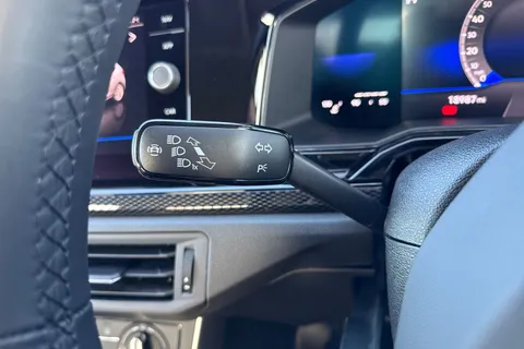 LM22JRU Volkswagen Polo 1.0 TSI Life Euro 6 (s/s) 5dr Thumbnail #57