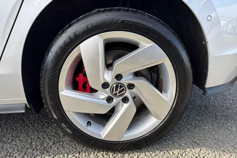 AV71GLF Volkswagen Golf 1.4 TSI GTE DSG ⭐Navigation Pro, Winter Pack, Head-up Display, Rear Camera⭐ Thumbnail #11