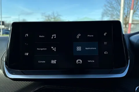 BL73VSF PEUGEOT e-208 50kWh E-Style Auto 5dr (7.4kW Charger) Thumbnail #11