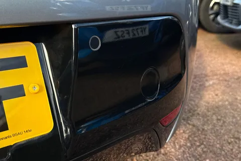 BL73VSF PEUGEOT e-208 50kWh E-Style Auto 5dr (7.4kW Charger) Thumbnail #25