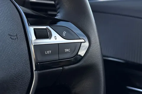 BL73VSF PEUGEOT e-208 50kWh E-Style Auto 5dr (7.4kW Charger) Thumbnail #35