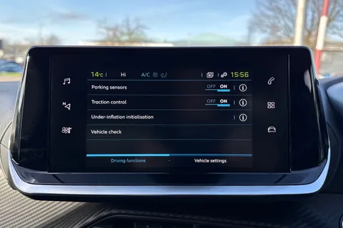 BL73VSF PEUGEOT e-208 50kWh E-Style Auto 5dr (7.4kW Charger) Thumbnail #40