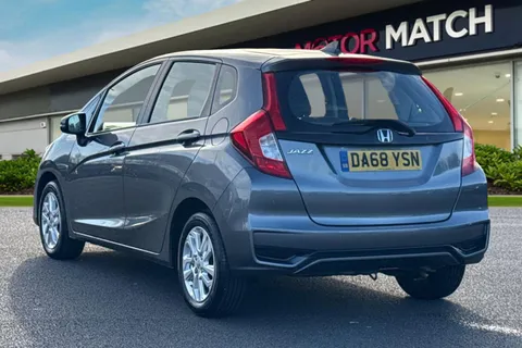 2 of 61 for Honda Jazz 1.3 i-VTEC SE Euro 6 (s/s) 5dr