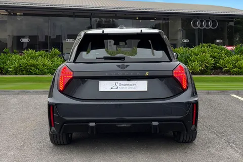 PO74OPC Mini Electric Cooper SE 54.2kWh Sport Auto 3dr Thumbnail #5