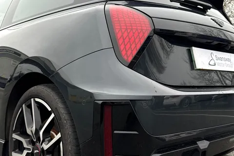 PO74OPC Mini Electric Cooper SE 54.2kWh Sport Auto 3dr Thumbnail #8