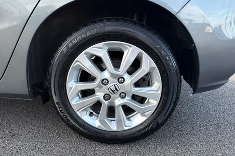 12 of 61 for Honda Jazz 1.3 i-VTEC SE Euro 6 (s/s) 5dr