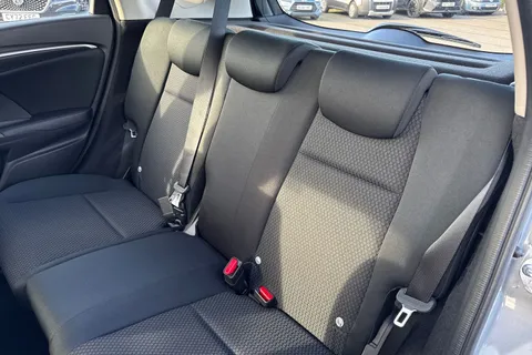 19 of 61 for Honda Jazz 1.3 i-VTEC SE Euro 6 (s/s) 5dr