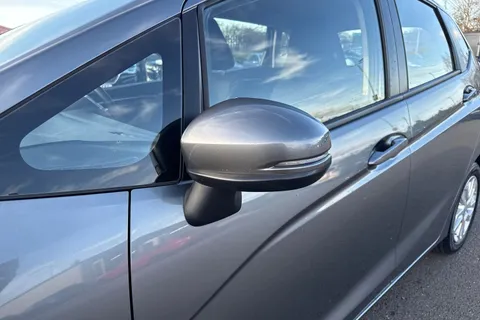 29 of 61 for Honda Jazz 1.3 i-VTEC SE Euro 6 (s/s) 5dr