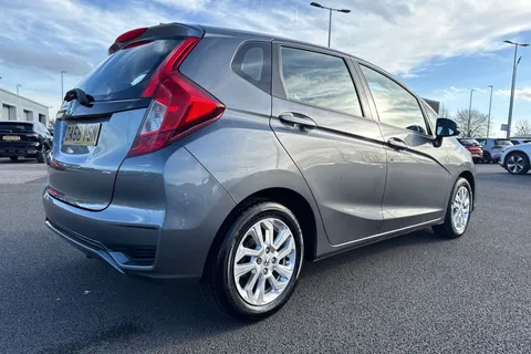 34 of 61 for Honda Jazz 1.3 i-VTEC SE Euro 6 (s/s) 5dr