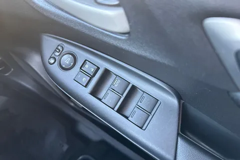 43 of 61 for Honda Jazz 1.3 i-VTEC SE Euro 6 (s/s) 5dr