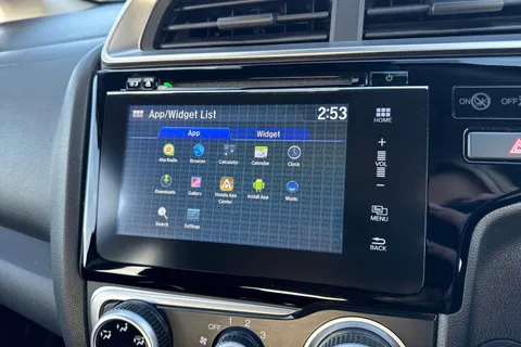 48 of 61 for Honda Jazz 1.3 i-VTEC SE Euro 6 (s/s) 5dr