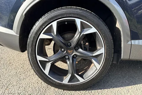 10 of 41 for CUPRA Formentor 1.5 TSI V2 Euro 6 (s/s) 5dr