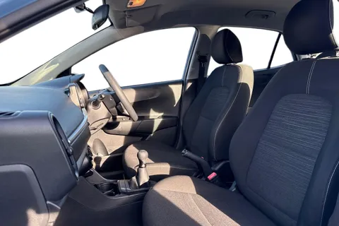 11 of 44 for KIA PICANTO 1.0 1 5dr