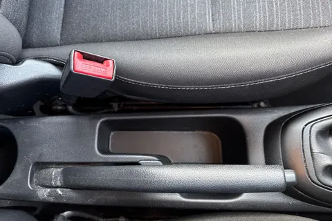 40 of 44 for KIA PICANTO 1.0 1 5dr