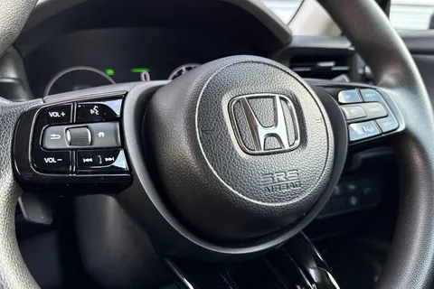 PY73KRV Honda HR-V 1.5 eHEV Elegance 5dr CVT Thumbnail #33
