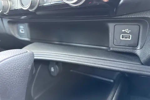 PY73KRV Honda HR-V 1.5 eHEV Elegance 5dr CVT Thumbnail #37