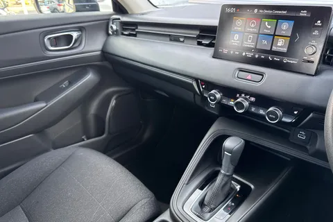 PY73KRV Honda HR-V 1.5 eHEV Elegance 5dr CVT Thumbnail #38