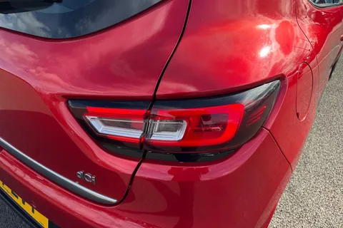 YP17LVY Renault Clio 1.5 dCi Dynamique S Nav Euro 6 (s/s) 5dr Thumbnail #9